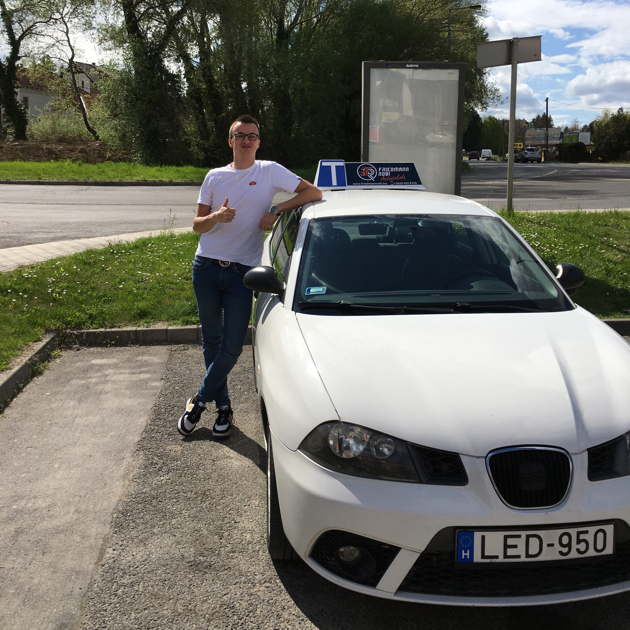 Sikeres vizsga: Flink Misi